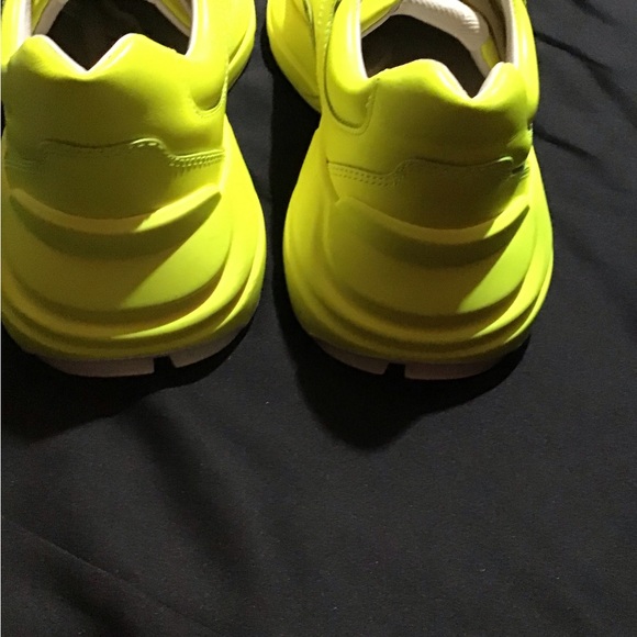 GUCCI RHYTON Sneakers in yellow fluo - Picture 7 of 9